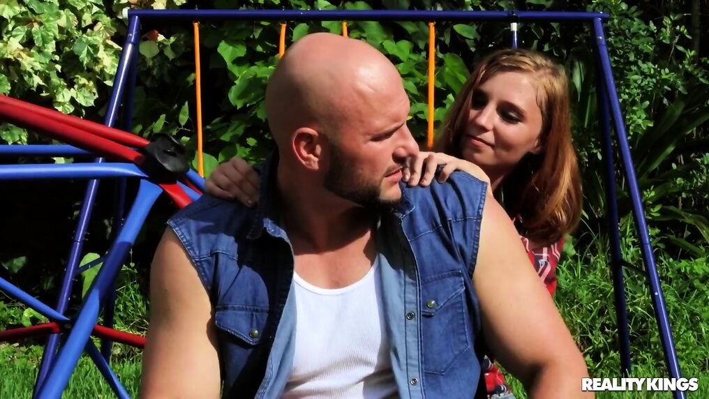 Nerd Spies on Girlfriend Getting Railed by Rude Stranger in Humiliating Bushes Encounter